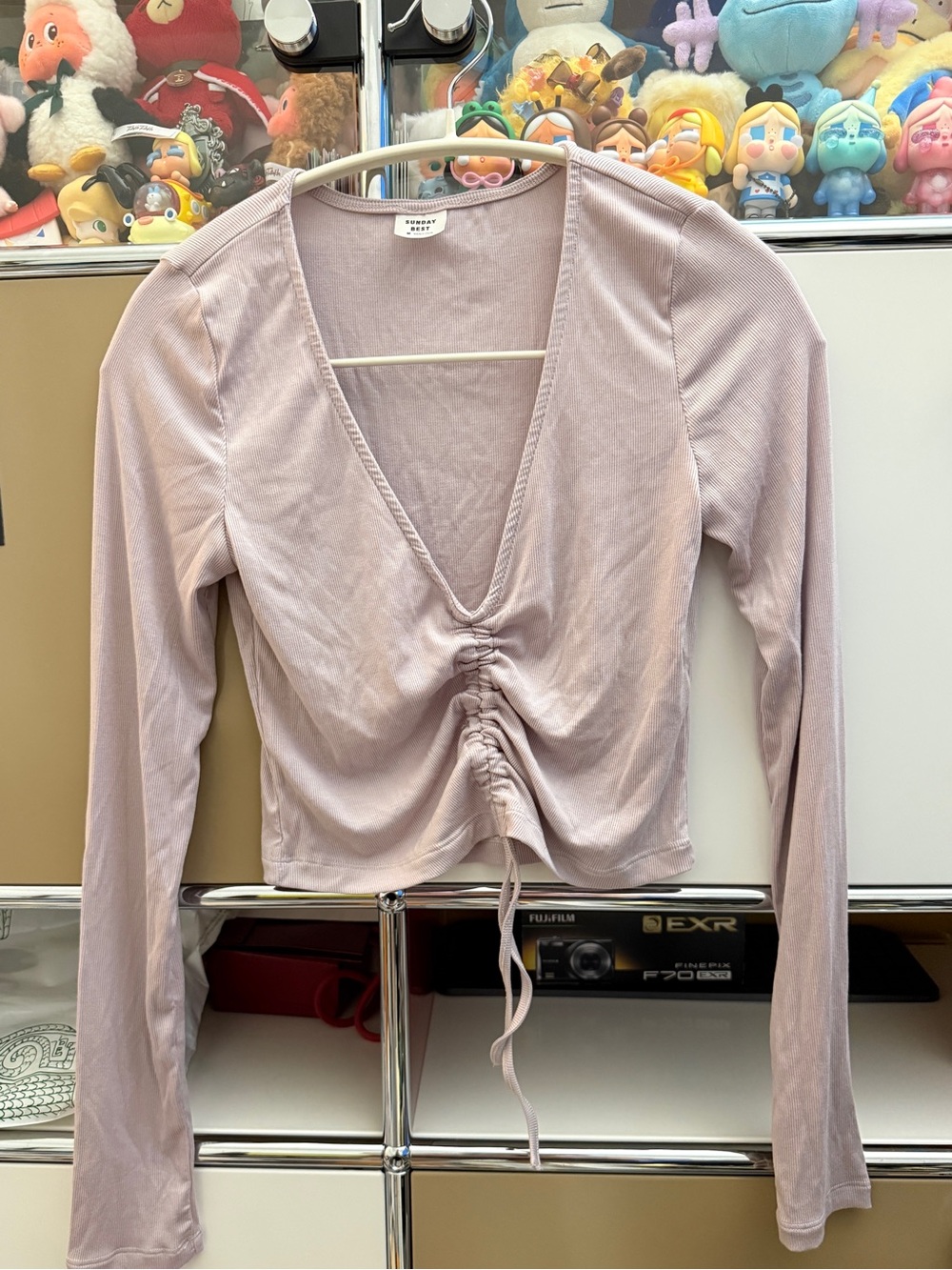 Aritzia Sunday Best Ribbed Ruched V-Neck Long Sleeve Top - Dusty Pink